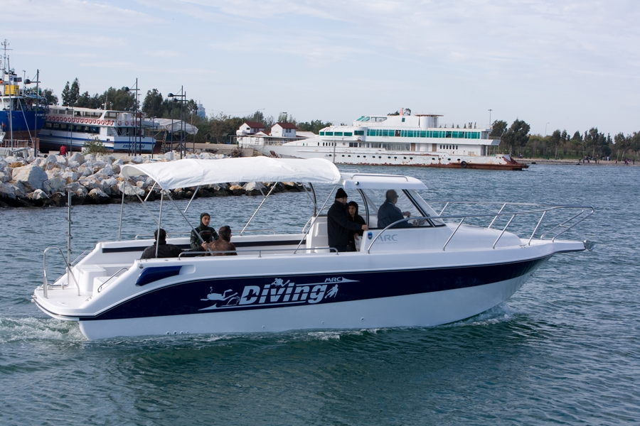 Diving 35 - Diving boat design