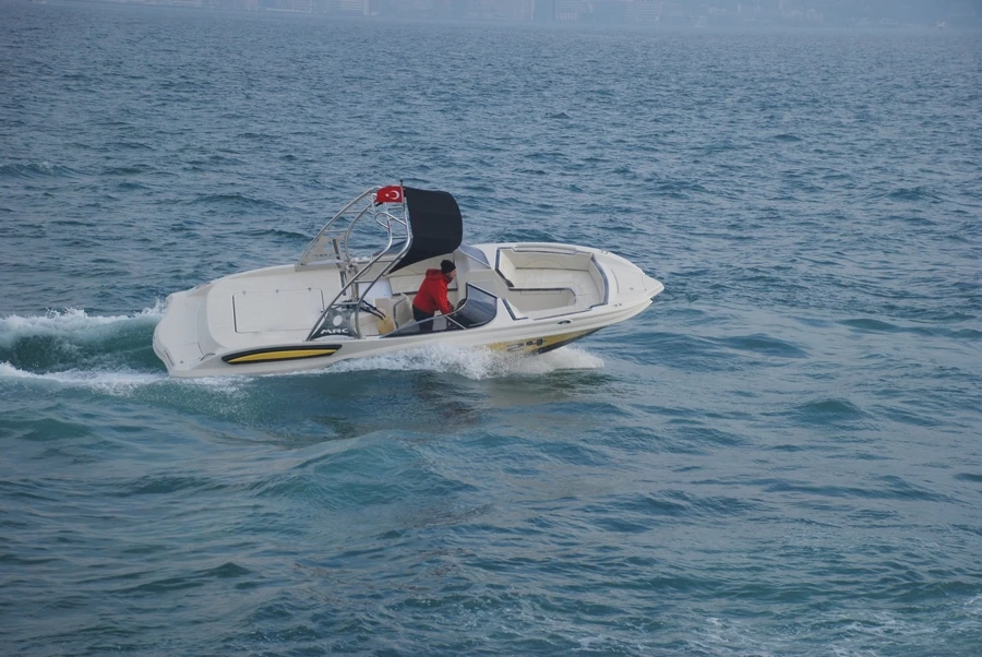 Parasailing 24 - Parasailing boat design