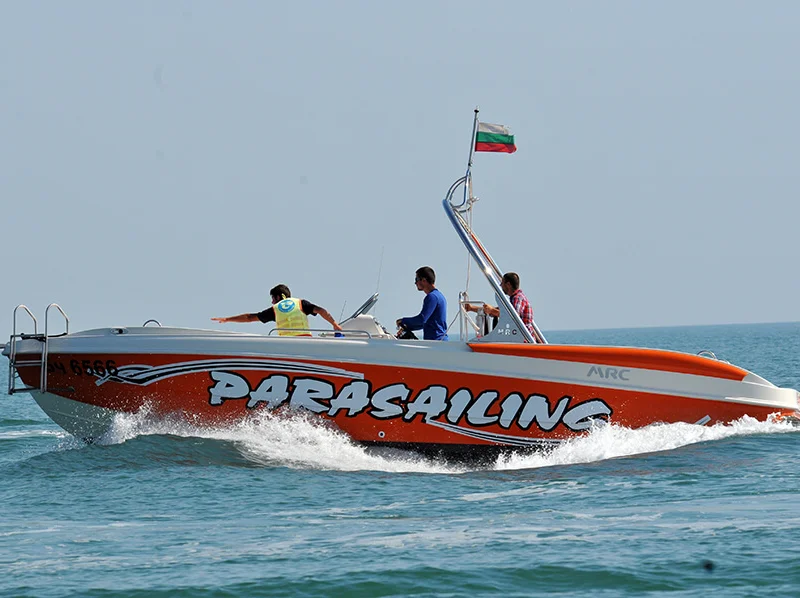 Parasailing 28 boat design by Umut Aras