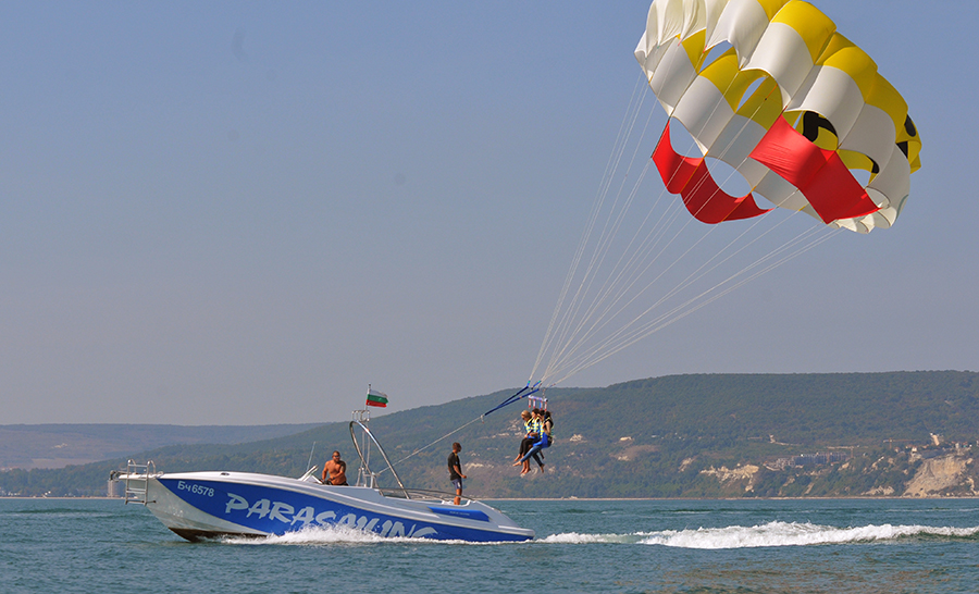 Parasailing 34 view 3